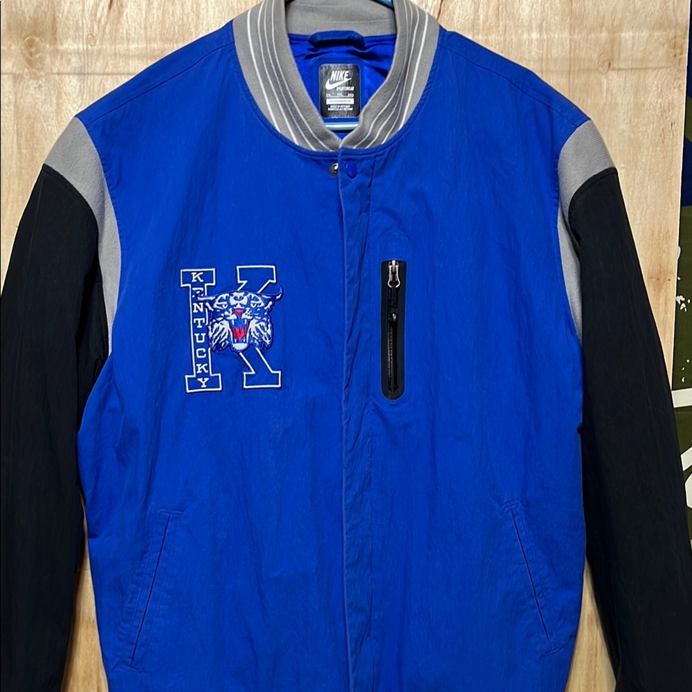 Nike Men's Blue and Black Jacket Kentucky wildcats